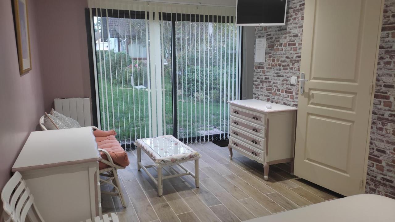 Chez Chon Et Jean-Marie Apartment Hermanville-sur-Mer Exterior foto